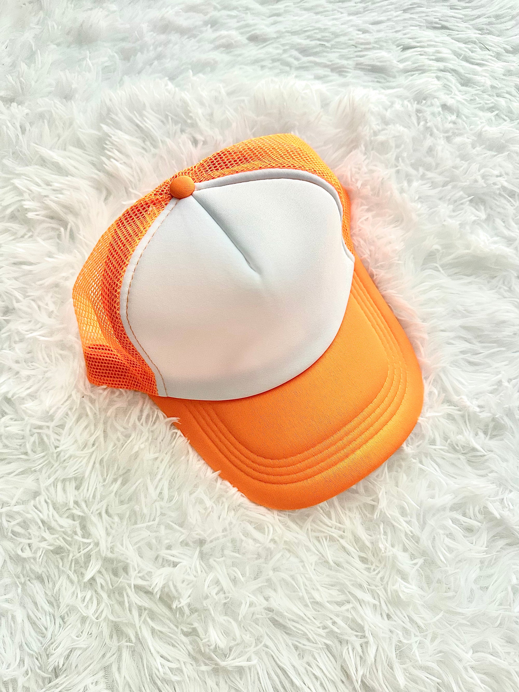 TRUCKER HAT